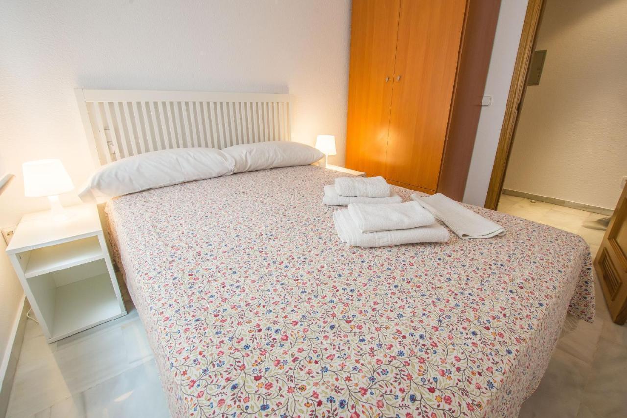 Qh Rejas Apartment Granada Bagian luar foto